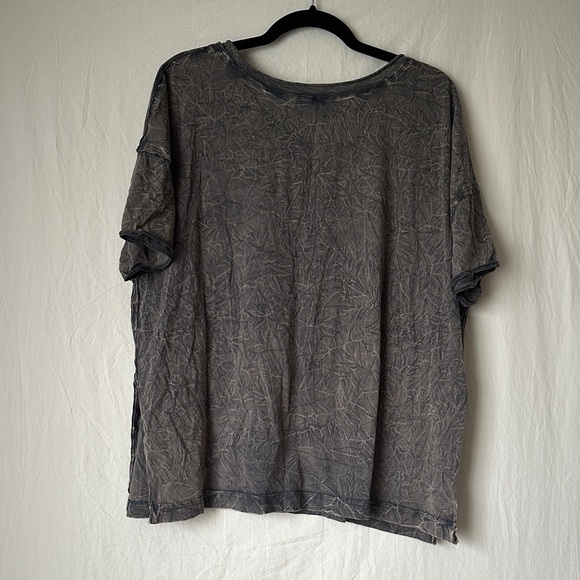 Free People Gray V-Neck Short Sleeve Tee - Picture 3 of 3